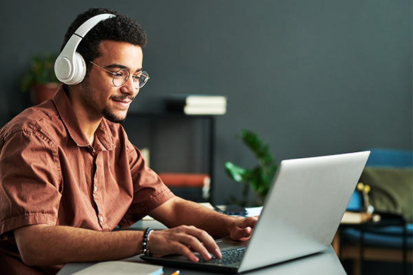 Absolviere Dein Werkstudium bei uns